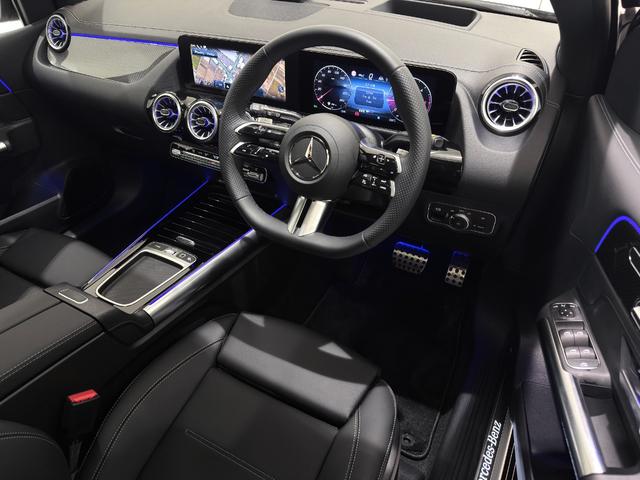 Ｂクラス Ｂ２００ｄ　ＡＭＧラインパッケージ　ワンオーナー／右ハンドル／コスモスブラック／レザーエクスクルーシブＰ／アドバンスドＰ／パノラミックスライディングルーフ／シートヒーター／メモリー付きパワーシート／正規ディーラー認定中古車／二年保証（2枚目）