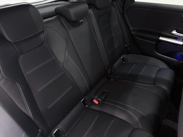 Ｂクラス Ｂ２００ｄ　ＡＭＧラインパッケージ　ワンオーナー／右ハンドル／コスモスブラック／レザーエクスクルーシブＰ／アドバンスドＰ／パノラミックスライディングルーフ／シートヒーター／メモリー付きパワーシート／正規ディーラー認定中古車／二年保証（12枚目）