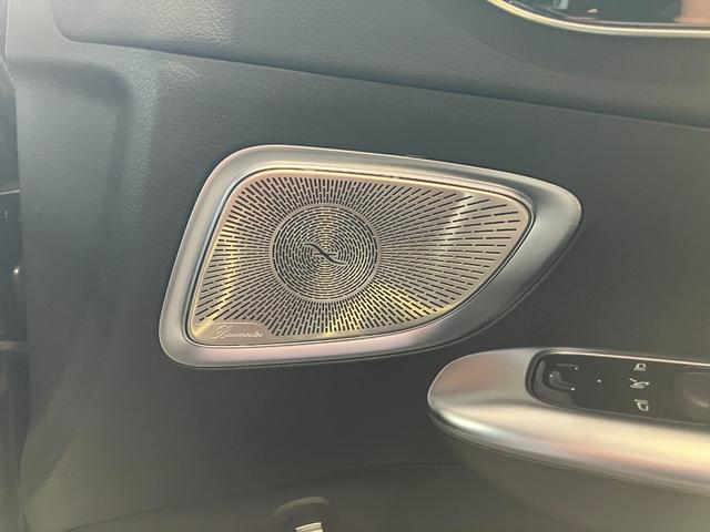 Ｃクラス Ｃ２２０ｄ　ラグジュアリー　ワンオーナー／右ハンドル／オブシディアンブラック／ドライバーズＰ／パノラミックスライディングルーフ／シートヒーター／ベンチレーション／Ｂｕｒｍｅｓｔｅｒ／正規ディーラー認定中古車／二年保証（8枚目）