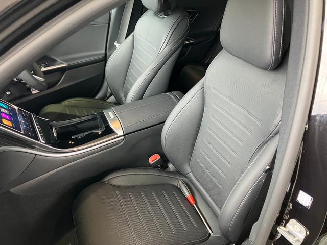 Ｃクラス Ｃ２２０ｄ　ラグジュアリー　ワンオーナー／右ハンドル／オブシディアンブラック／ドライバーズＰ／パノラミックスライディングルーフ／シートヒーター／ベンチレーション／Ｂｕｒｍｅｓｔｅｒ／正規ディーラー認定中古車／二年保証（15枚目）