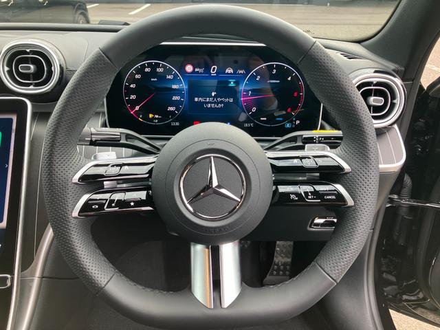 Ｃクラス Ｃ２２０ｄ　ラグジュアリー　ワンオーナー／右ハンドル／オブシディアンブラック／ドライバーズＰ／パノラミックスライディングルーフ／シートヒーター／ベンチレーション／Ｂｕｒｍｅｓｔｅｒ／正規ディーラー認定中古車／二年保証（25枚目）
