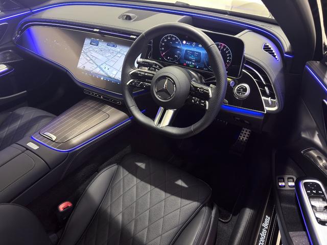 Ｅクラス Ｅ３５０ｅ　スポーツエディションスタードライバーズＰ　ワンオーナー／右ハンドル／デジタルＰ／レザーエクスクルーシブＰ／アドバンスドＰ／ドライバーズＰ／パノラミックスライディングルーフ／正規ディーラー認定中古車／二年保証（2枚目）