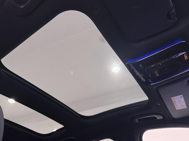 Ｅクラス Ｅ３５０ｅ　スポーツエディションスタードライバーズＰ　ワンオーナー／右ハンドル／デジタルＰ／レザーエクスクルーシブＰ／アドバンスドＰ／ドライバーズＰ／パノラミックスライディングルーフ／正規ディーラー認定中古車／二年保証（12枚目）