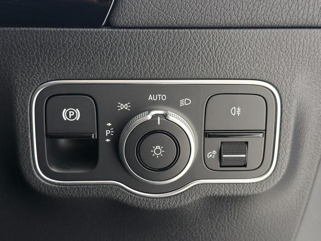 ＥＱＡ ＥＱＡ２５０＋　ＡＭＧラインパッケージ　右ハンドル／ポーラーホワイト／シートヒーター／メモリー付きパワーシート／正規ディーラー認定中古車／二年保証（53枚目）