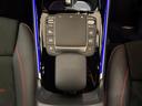 MERCEDES BENZ GLB