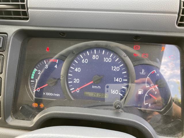 キャンター 三菱ふそう ２トン ジョイックス製スーパーフロア取付車 ラッシングベルト有り ２４ｖ電源 後輪ダブルタイヤ 中古車冬タイヤ６本有り 運転席エアバッグ ５速ｍｔ 庫内抗菌パネルの中古車詳細 中古車検索ならkurutown クルタウン