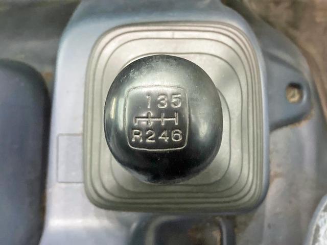 ヒノレンジャー 　高圧洗浄車　兼松　２，４５０　ＰＴＯ式　ＭＴ６　２２０馬力（36枚目）