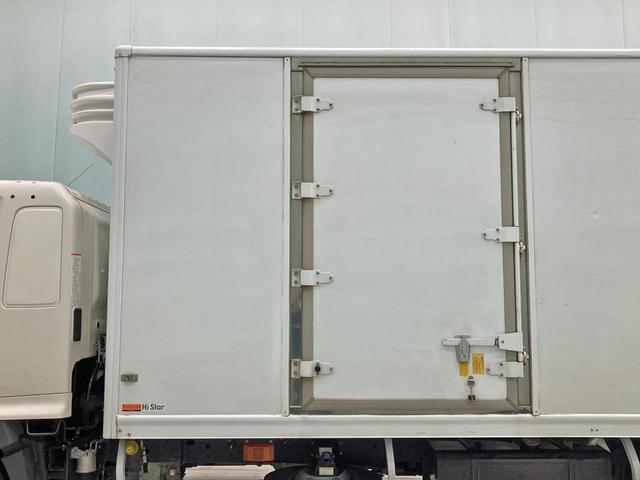 ヒノレンジャー 　冷凍バン　フルキャブ　ワイド　菱重－３０℃　格納ゲート　２１０ＰＳ　ＭＴ６　後輪エアサス（20枚目）