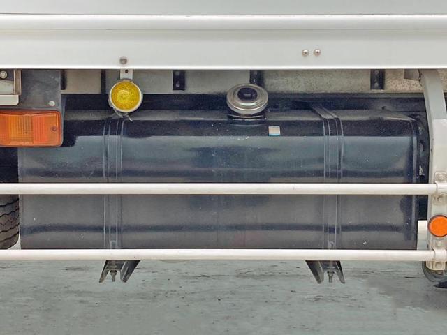 　冷凍バン　ショートキャブ　標準　菱重　－２０℃　格納ゲート　２１０ＰＳ　ＭＴ６　後輪エアサス(43枚目)