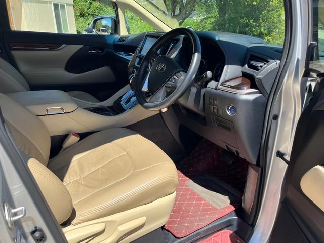 アルファードハイブリッド X 純正メモリーナビ フルセグTV バックカメラ Bluetoothオーディオ 後席フリップダウンモニター ETC スマートキー プッシュスタート(18枚目)