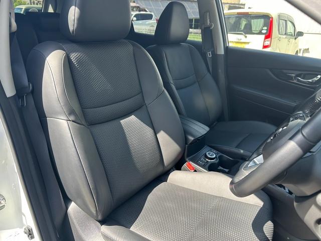 エクストレイル ２０Ｘｉ　４ＷＤ　純正メモリーナビ　フルセグＴＶ　全方位カメラ　ＥＴＣ　ドライブレコーダー　インテリジェントキー　プッシュスタート　シートヒーター　オートエアコン（12枚目）