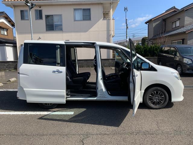 日産 セレナ