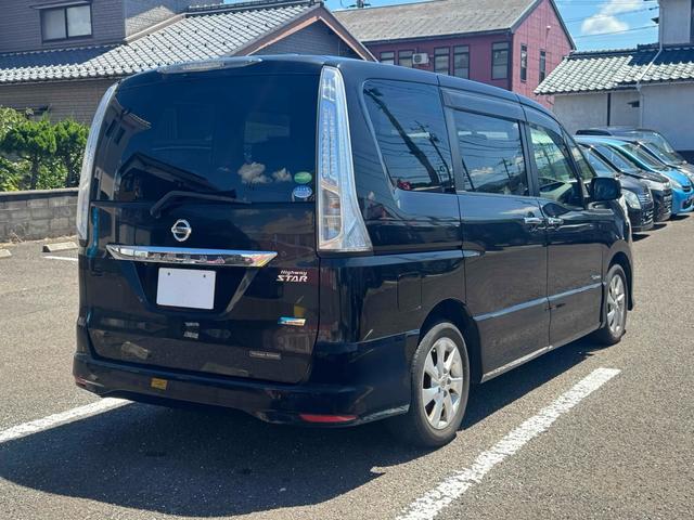 セレナ ハイウェイスター　Ｓ－ハイブリッド　ＥＴＣ　バックカメラ　ナビ　ＴＶ　オートクルーズコントロール　両側電動スライドドア　オートライト　スマートキー　アイドリングストップ　電動格納ミラー　後席モニター　３列シート　ウォークスルー　ＣＶＴ（5枚目）