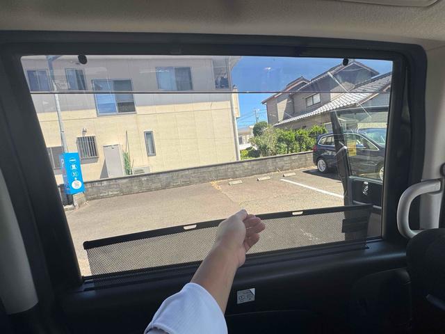 セレナ ハイウェイスター　Ｓ－ハイブリッド　ＥＴＣ　バックカメラ　ナビ　ＴＶ　オートクルーズコントロール　両側電動スライドドア　オートライト　スマートキー　アイドリングストップ　電動格納ミラー　後席モニター　３列シート　ウォークスルー　ＣＶＴ（60枚目）