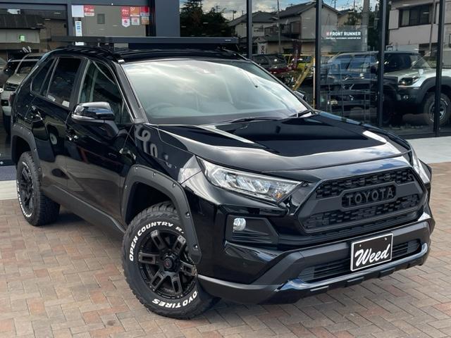 ＲＡＶ４ アドベンチャー　コンプリートモデルＢＫスタイル・社外フロントグリル・１インチリフトアップ・ＰＶＭパノラミックビューモニター・ディスプレイオーディオ搭載（7枚目）