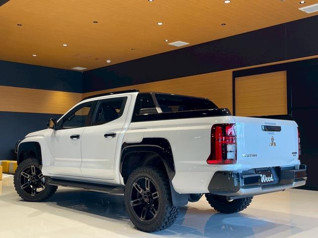 トライトン GSR 新車コンプリートモデル 30mmフロントアップ/KANONE20インチAW/ジオランダーMTタイヤ275/55/20/サイド出しマフラー/マルチアラウンドモニターベッドライナー/ナビゲーション/ETC(30枚目)