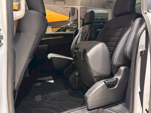 デリカD:5 シャモニー シャモニー7人乗り ワーロックボディキット オリジナルホイール オリジナルKANONE16AWホイール BFG/ATタイヤ235/70R/16 アルパイン11型ナビゲーション マルチアラウンドモニター(39枚目)