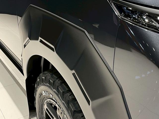 デリカD:5 P 8人乗り ワーロックボディキット オリジナルKANONE16インチホイール BFG/ATタイヤ235/70/16 ALPINE11ナビゲーション EXEAドリンクホルダー マルチアラウンドモニター(33枚目)