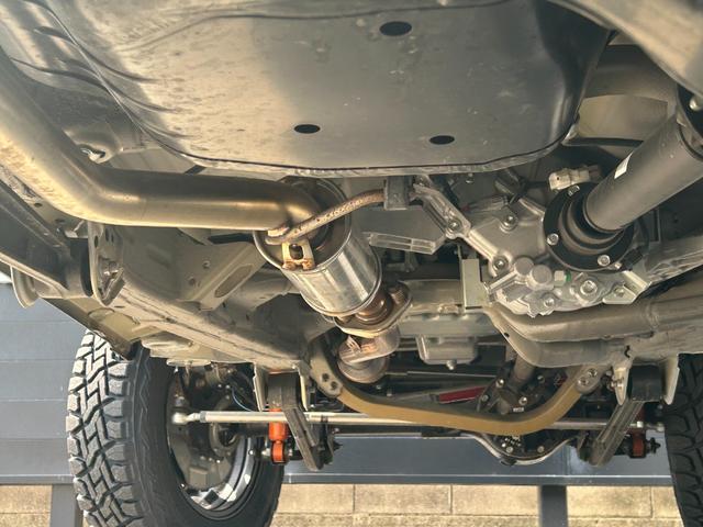 ジムニー 　ＢＫスタイル仕様　３インチリフトアップ　ＴＯＹＯオフロードタイヤ　アストロＤＣ１６インチＡＷ　ＬＥＤウインカー＆テール　アルパインＡＬＰＩＮＥディスプレイオーディオ　バックカメラ　ＥＴＣ　ミラーリング（27枚目）