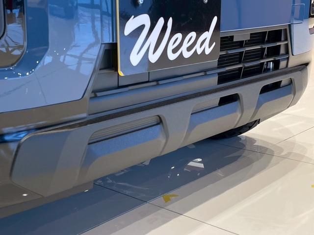 デリカミニ Ｔ　プレミアム　デリマルパッケージ　ＢＫスタイル　１５インチホイール　オープンカントリーＲＴ　純正１２．３インチナビ＋７インチ一体型ディスプレイ　前後ドラレコ搭載デジタルインナーミラー　ラプター塗装　ＨＤＭＩ　ｔｙｐｅＣ　ＥＴＣ２．０（10枚目）