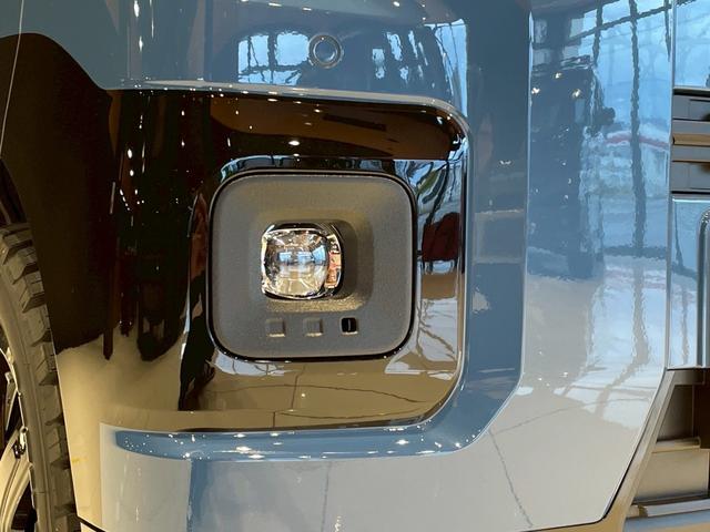 デリカミニ Ｔ　プレミアム　デリマルパッケージ　ＢＫスタイル　１５インチホイール　オープンカントリーＲＴ　純正１２．３インチナビ＋７インチ一体型ディスプレイ　前後ドラレコ搭載デジタルインナーミラー　ラプター塗装　ＨＤＭＩ　ｔｙｐｅＣ　ＥＴＣ２．０（19枚目）