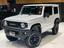 ジムニー XC コンプリートモデル BKスタイル 5ZIGENマフラー オリジナルアストロDC16インチホイール オープンカントリー/RT185/85/16 オリジナル3インチリフトアップ 筆記体フロントグリル 中古車画像_2