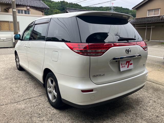 エスティマ Ｘ　スマートキー　電動スライドドア　ナビ　バックカメラ　ドライブレコーダー　Ｂｌｕｅｔｏｏｔｈ接続　３列シート　フルフラットシート　ウォークスルー　運転席・助手席エアバッグ　ＡＢＳ　衝突安全ボディ（8枚目）