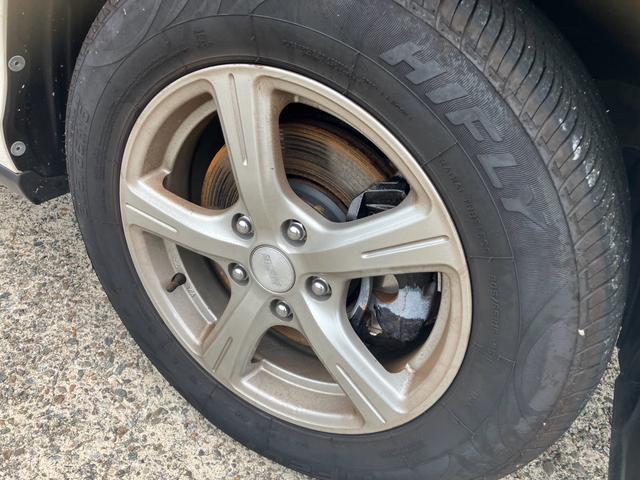 エスティマ Ｘ　スマートキー　電動スライドドア　ナビ　バックカメラ　ドライブレコーダー　Ｂｌｕｅｔｏｏｔｈ接続　３列シート　フルフラットシート　ウォークスルー　運転席・助手席エアバッグ　ＡＢＳ　衝突安全ボディ（12枚目）