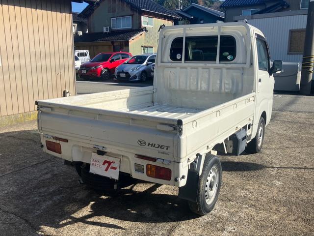 ハイゼットトラック スタンダード　オートマ　エアコン　パワステ　純正ＣＤオーディオ　三方開　積載量３５０ｋｇ　ヘッドライトレベライザー（6枚目）