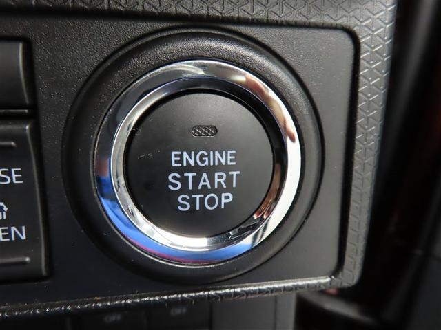 プッシュスタートです。エンジンの始動、停止がワンタッチ操作で出来ます。