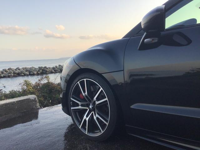 ＲＣＺ Ｒ　法人１オーナー（女性）　ルーフラッピング（カーボン）＆ガラスコーティング＆雨滴除去施工後未使用　天張り張替え後未使用　１５０台限定車　ガレージ保管　ディーラー下取り車（40枚目）