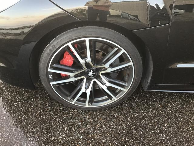 ＲＣＺ Ｒ　法人１オーナー（女性）　ルーフラッピング（カーボン）＆ガラスコーティング＆雨滴除去施工後未使用　天張り張替え後未使用　１５０台限定車　ガレージ保管　ディーラー下取り車（70枚目）