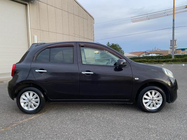 マーチ ボレロ 車検R9年8月 禁煙車 スマートキーx2 Bluetooth対応ナビ&フルセグTV アラウンドビューモニター LEDヘッドライト&ポジション&ルームランプ&ナンバー灯 純正アルミホイール 保証付(4枚目)