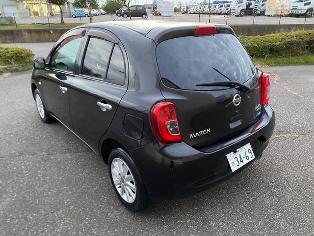 マーチ ボレロ 車検R9年8月 禁煙車 スマートキーx2 Bluetooth対応ナビ&フルセグTV アラウンドビューモニター LEDヘッドライト&ポジション&ルームランプ&ナンバー灯 純正アルミホイール 保証付(12枚目)