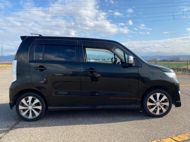 ワゴンＲスティングレー ＴＳ　４ＷＤ　ターボ　禁煙車　パドルシフト　スマートキーｘ２　ナビ＆ＴＶ　ＬＥＤポジション＆ルームランプ＆ナンバー灯　純正１５インチアルミホイール　車検整備付（4枚目）