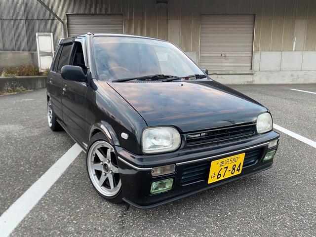 ミラ Ｊ－タイプＱ　５速マニュアル　社外ショック＆スプリング　ワンオフマフラー　アヴァンツアート内装換装　フェンダートリム　社外アルミ　Ｂｌｕｅｔｏｏｔｈ対応オーディオ　車検整備付（2枚目）