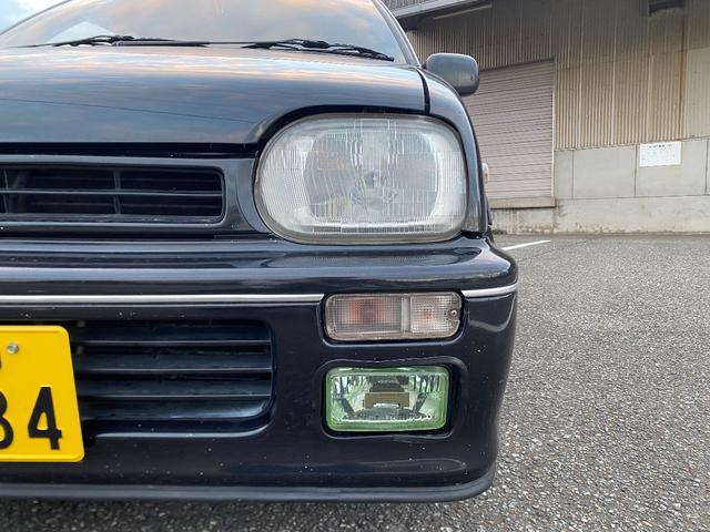 ミラ Ｊ－タイプＱ　５速マニュアル　社外ショック＆スプリング　ワンオフマフラー　アヴァンツアート内装換装　フェンダートリム　社外アルミ　Ｂｌｕｅｔｏｏｔｈ対応オーディオ　車検整備付（13枚目）