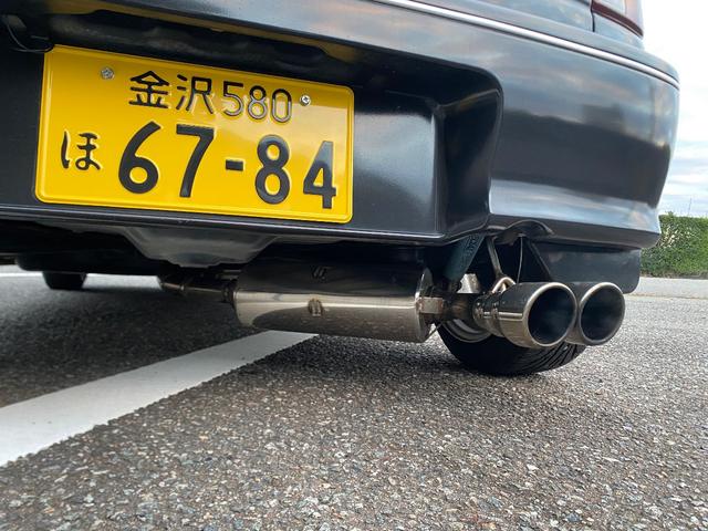 ミラ Ｊ－タイプＱ　５速マニュアル　社外ショック＆スプリング　ワンオフマフラー　アヴァンツアート内装換装　フェンダートリム　社外アルミ　Ｂｌｕｅｔｏｏｔｈ対応オーディオ　車検整備付（22枚目）