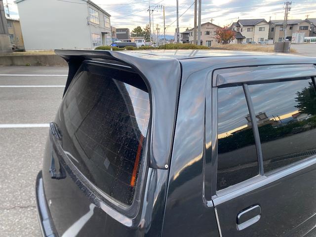 ミラ Ｊ－タイプＱ　５速マニュアル　社外ショック＆スプリング　ワンオフマフラー　アヴァンツアート内装換装　フェンダートリム　社外アルミ　Ｂｌｕｅｔｏｏｔｈ対応オーディオ　車検整備付（26枚目）