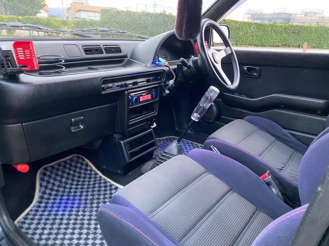 ミラ Ｊ－タイプＱ　５速マニュアル　社外ショック＆スプリング　ワンオフマフラー　アヴァンツアート内装換装　フェンダートリム　社外アルミ　Ｂｌｕｅｔｏｏｔｈ対応オーディオ　車検整備付（40枚目）