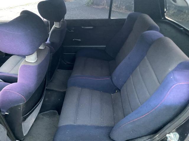 ミラ Ｊ－タイプＱ　５速マニュアル　社外ショック＆スプリング　ワンオフマフラー　アヴァンツアート内装換装　フェンダートリム　社外アルミ　Ｂｌｕｅｔｏｏｔｈ対応オーディオ　車検整備付（49枚目）