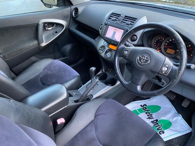 ヴァンガード 240S Gパッケージ 4WD 車検R9年12月まで スマートキーx2 ナビ&フルセグTV&バックカメラ ETC ハーフレザー&パワーシート インナービューミラーモニター LEDポジション&ルームランプ&ナンバー灯 5人乗り(28枚目)