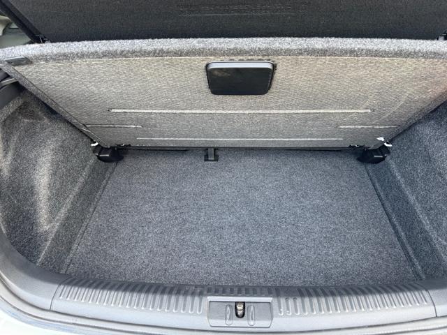 ポロ TSIコンフォートライン ドラレコ 純正ナビ バックカメラ 地デジTV ブルートゥース ETC キーレス 電格ミラー 記録簿 オートエアコン アルミホイール パワーウィンドウ オートライト 盗難防止システム ABS(60枚目)