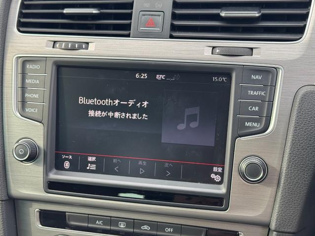 ゴルフヴァリアント ＴＳＩコンフォートラインブルーモーションテクノロジー　ディスカバープロ　ＭｉｒｒｏｒＬｉｎｋ　フルセグＴＶ　ＵＳＢ接続ポート　ＡＵＸ接続ポート　バックカメラ　キセノンヘッドライト　プッシュスタート　ＥＴＣ２．０　純正１６インチＡＷ（35枚目）