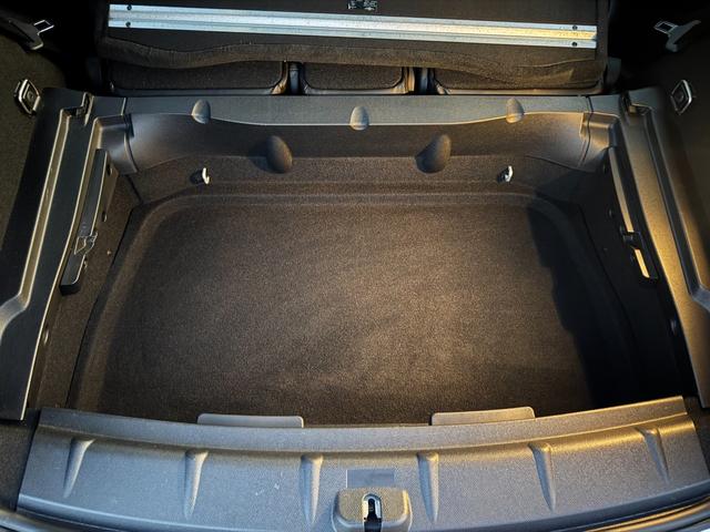 MINI クーパーSD クロスオーバー HIDヘッドライト LEDフォグライト Bluetooth パドルシフト オートエアコン BBS18インチアルミホイール ルーフレール 盗難防止装置 横滑防止装置 ETC 禁煙車(61枚目)