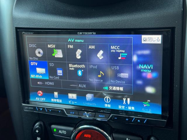 MINI クーパーSD クロスオーバー HIDヘッドライト LEDフォグライト Bluetooth パドルシフト オートエアコン BBS18インチアルミホイール ルーフレール 盗難防止装置 横滑防止装置 ETC 禁煙車(70枚目)