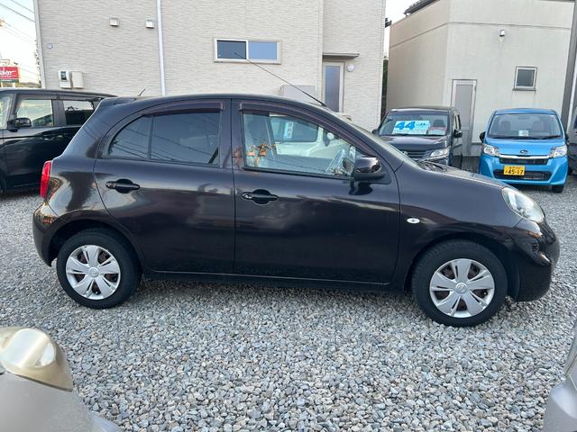 マーチ X Vセレクション 車検2年 ワンオーナー 純正オーディオ AM FM CD AUX キーレス 電動格納ミラー パワーウィンドウ 集中ドアロック ABS タイミングチェーン CVT アイドリングストップ(8枚目)