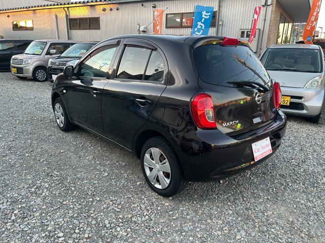 マーチ X Vセレクション 車検2年 ワンオーナー 純正オーディオ AM FM CD AUX キーレス 電動格納ミラー パワーウィンドウ 集中ドアロック ABS タイミングチェーン CVT アイドリングストップ(11枚目)