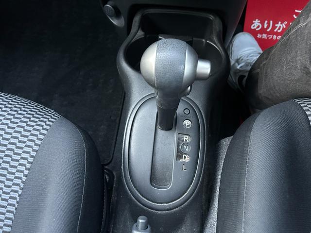 マーチ X Vセレクション 車検2年 ワンオーナー 純正オーディオ AM FM CD AUX キーレス 電動格納ミラー パワーウィンドウ 集中ドアロック ABS タイミングチェーン CVT アイドリングストップ(30枚目)