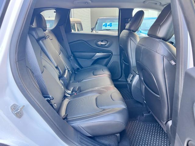 CHRYSLER JEEP JEEP CHEROKEE LIMITED